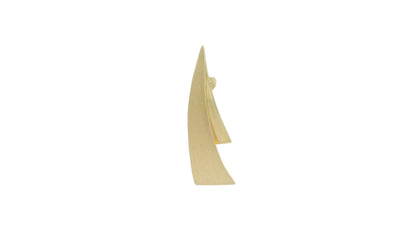 Cercei Antonia Gold cu design geometric triunghiular din aur, finisaj mat, eleganți și minimaliști.