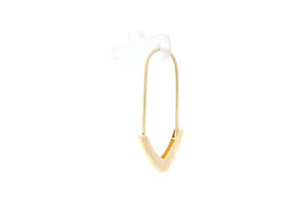 Cercel Antonia Gold Tip Ac din aur galben cu design minimalist în formă de agrafă de siguranță și finisaj lucios